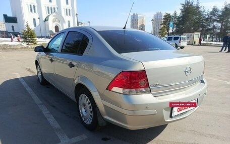 Opel Astra H, 2010 год, 730 000 рублей, 3 фотография