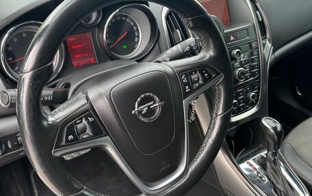 Opel Astra J, 2010 год, 707 707 рублей, 8 фотография