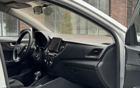 Hyundai Solaris II рестайлинг, 2021 год, 1 460 000 рублей, 7 фотография