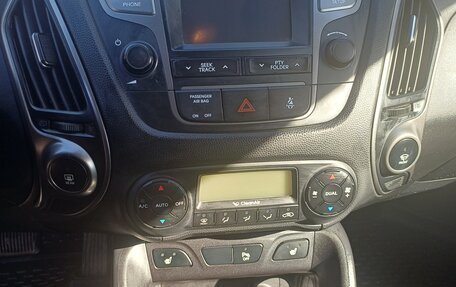 Hyundai ix35 I рестайлинг, 2014 год, 1 430 000 рублей, 15 фотография