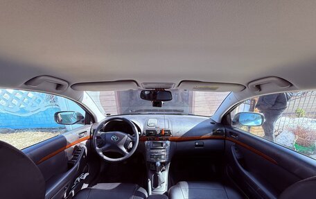 Toyota Avensis III рестайлинг, 2008 год, 1 200 000 рублей, 12 фотография