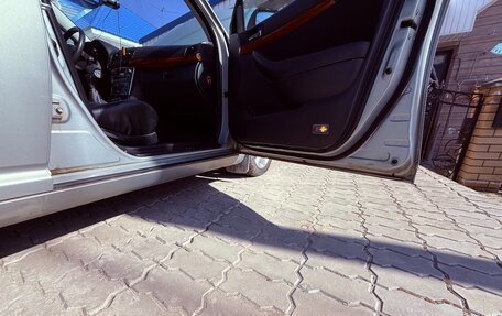 Toyota Avensis III рестайлинг, 2008 год, 1 200 000 рублей, 21 фотография