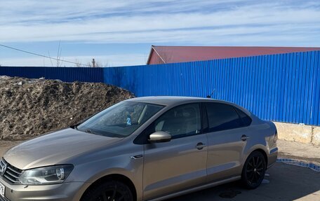 Volkswagen Polo VI (EU Market), 2018 год, 1 100 000 рублей, 6 фотография