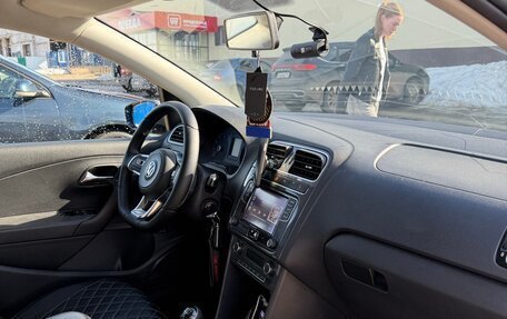 Volkswagen Polo VI (EU Market), 2018 год, 1 100 000 рублей, 11 фотография