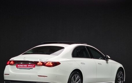 Mercedes-Benz E-Класс, 2024 год, 6 780 000 рублей, 2 фотография