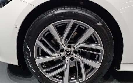 Mercedes-Benz E-Класс, 2024 год, 6 780 000 рублей, 16 фотография