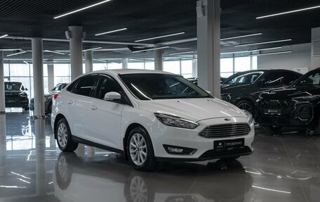 Ford Focus III, 2017 год, 1 390 000 рублей, 2 фотография