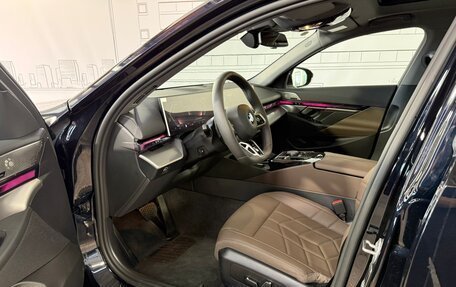 BMW 5 серия, 2025 год, 8 380 000 рублей, 13 фотография