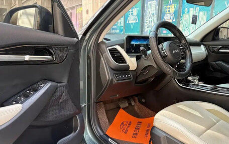 KIA Seltos I, 2023 год, 1 715 555 рублей, 8 фотография