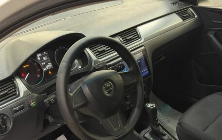 Skoda Rapid I, 2015 год, 733 000 рублей, 13 фотография