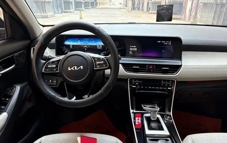 KIA Seltos I, 2023 год, 1 715 555 рублей, 11 фотография