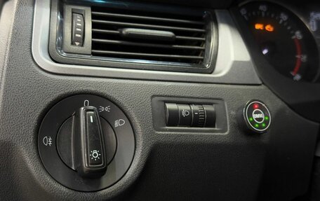 Skoda Rapid I, 2015 год, 733 000 рублей, 19 фотография