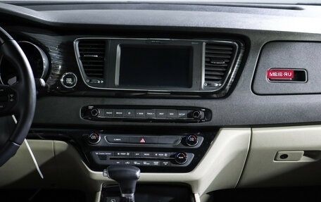 KIA Carnival III, 2019 год, 2 949 700 рублей, 14 фотография