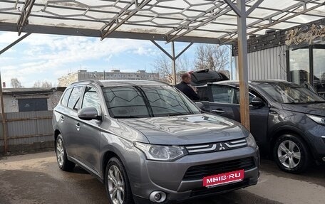 Mitsubishi Outlander III рестайлинг 3, 2012 год, 1 290 000 рублей, 1 фотография
