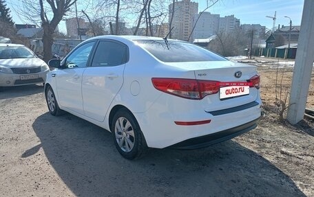KIA Rio III рестайлинг, 2016 год, 1 115 000 рублей, 10 фотография