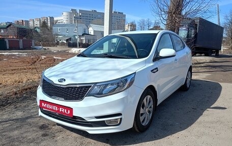 KIA Rio III рестайлинг, 2016 год, 1 115 000 рублей, 12 фотография