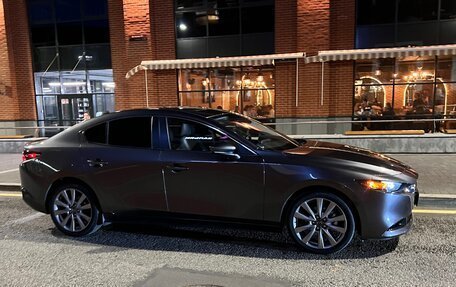 Mazda 3, 2021 год, 1 999 999 рублей, 8 фотография