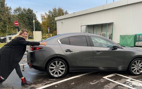 Mazda 3, 2021 год, 1 999 999 рублей, 9 фотография