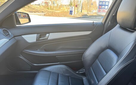 Mercedes-Benz C-Класс, 2012 год, 1 350 000 рублей, 3 фотография