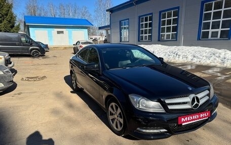 Mercedes-Benz C-Класс, 2012 год, 1 350 000 рублей, 2 фотография