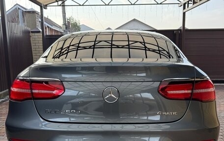 Mercedes-Benz GLC Coupe, 2017 год, 4 180 000 рублей, 5 фотография