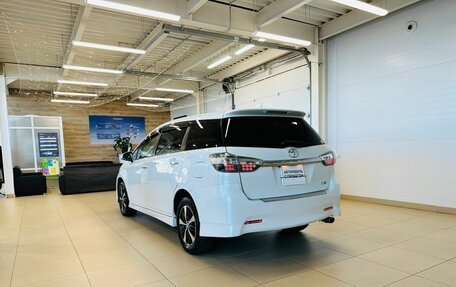 Toyota Wish II, 2012 год, 1 549 000 рублей, 4 фотография