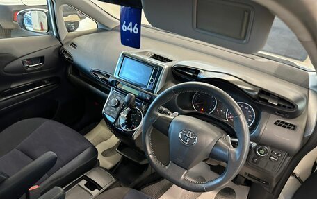 Toyota Wish II, 2012 год, 1 549 000 рублей, 11 фотография