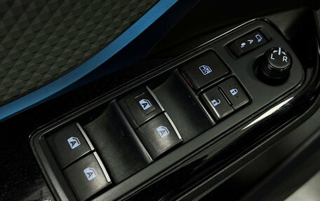 Toyota C-HR I рестайлинг, 2019 год, 2 529 000 рублей, 7 фотография