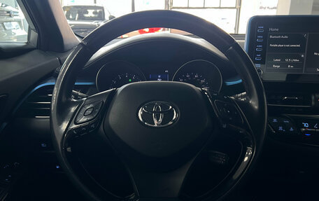 Toyota C-HR I рестайлинг, 2019 год, 2 529 000 рублей, 13 фотография
