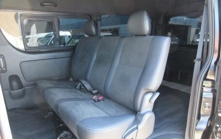 Toyota HiAce H200, 2023 год, 4 715 000 рублей, 28 фотография