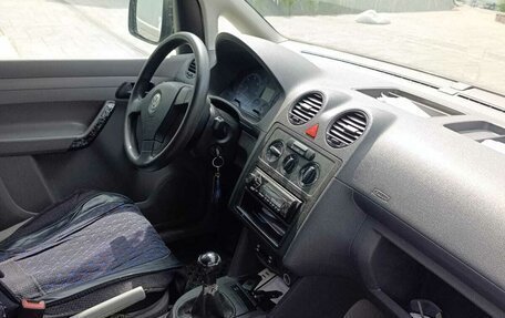 Volkswagen Caddy III рестайлинг, 2008 год, 735 000 рублей, 5 фотография