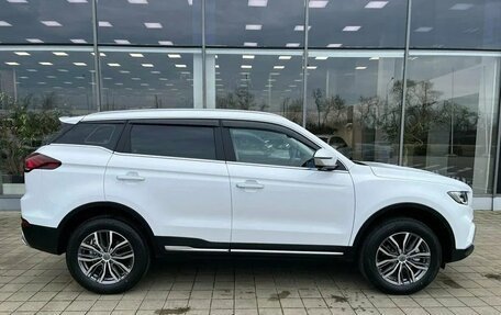 Geely Atlas, 2021 год, 1 614 000 рублей, 2 фотография