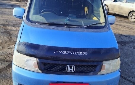 Honda Stepwgn II рестайлинг, 2001 год, 600 000 рублей, 5 фотография