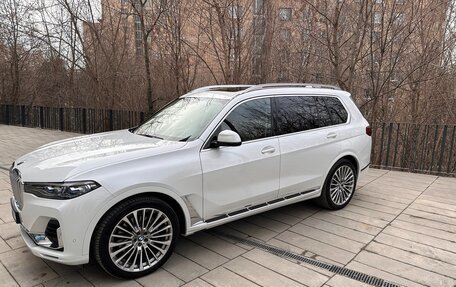 BMW X7, 2021 год, 9 750 000 рублей, 2 фотография