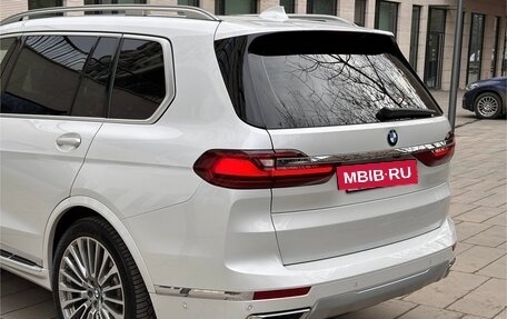 BMW X7, 2021 год, 9 750 000 рублей, 6 фотография