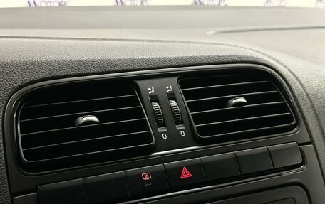 Volkswagen Polo VI (EU Market), 2016 год, 1 044 033 рублей, 15 фотография