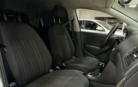 Volkswagen Polo VI (EU Market), 2016 год, 1 044 033 рублей, 26 фотография