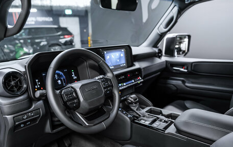 Toyota Land Cruiser Prado, 2025 год, 9 950 000 рублей, 13 фотография