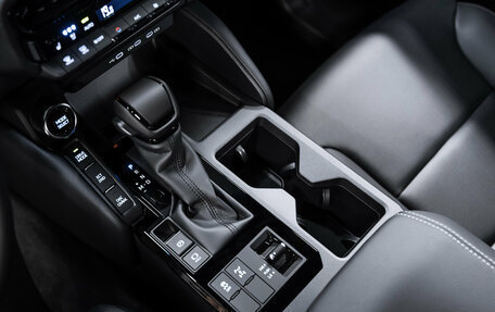 Toyota Land Cruiser Prado, 2025 год, 9 950 000 рублей, 16 фотография