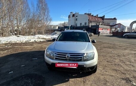 Renault Duster I рестайлинг, 2014 год, 595 000 рублей, 3 фотография