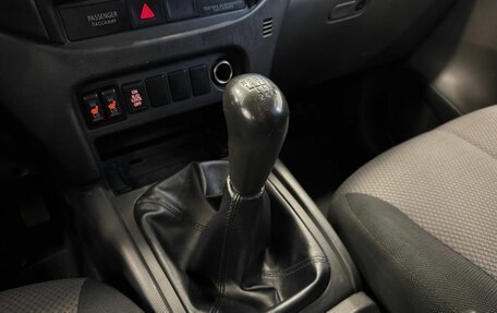 Mitsubishi L200 IV рестайлинг, 2016 год, 1 617 000 рублей, 13 фотография