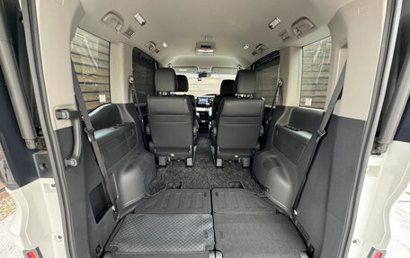 Honda Stepwgn IV, 2021 год, 2 170 000 рублей, 21 фотография