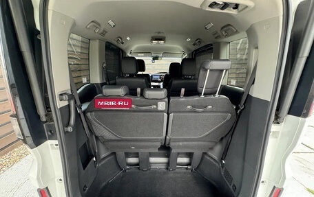 Honda Stepwgn IV, 2021 год, 2 170 000 рублей, 20 фотография