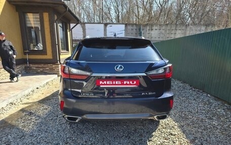 Lexus RX IV рестайлинг, 2018 год, 4 300 000 рублей, 3 фотография