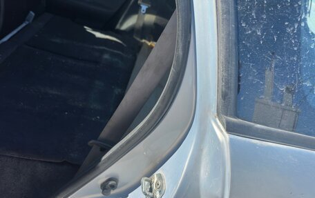 Nissan Avenir II, 2000 год, 230 000 рублей, 12 фотография