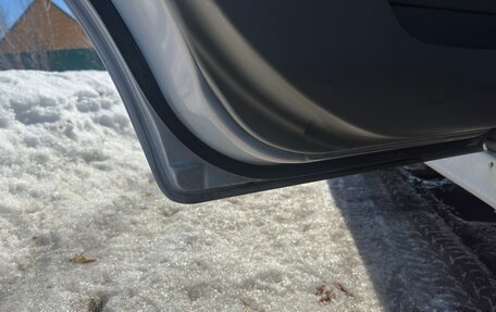 Nissan Avenir II, 2000 год, 230 000 рублей, 14 фотография