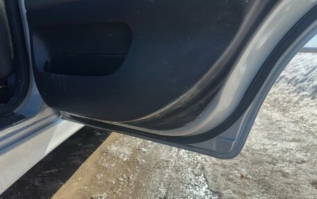 Nissan Avenir II, 2000 год, 230 000 рублей, 15 фотография