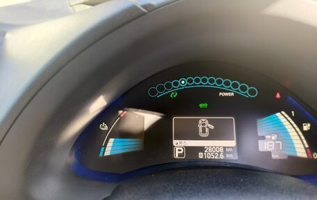 Nissan Leaf I, 2014 год, 1 216 000 рублей, 7 фотография