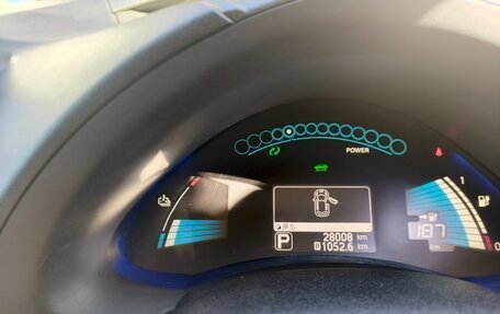 Nissan Leaf I, 2014 год, 1 216 000 рублей, 8 фотография