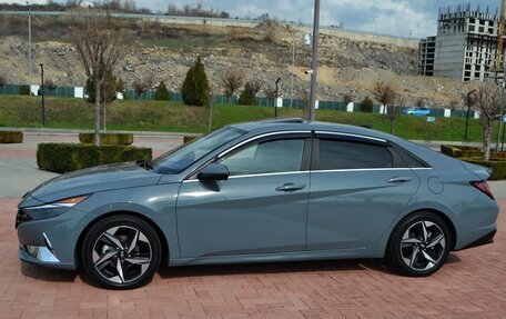 Hyundai Elantra, 2021 год, 2 000 000 рублей, 3 фотография